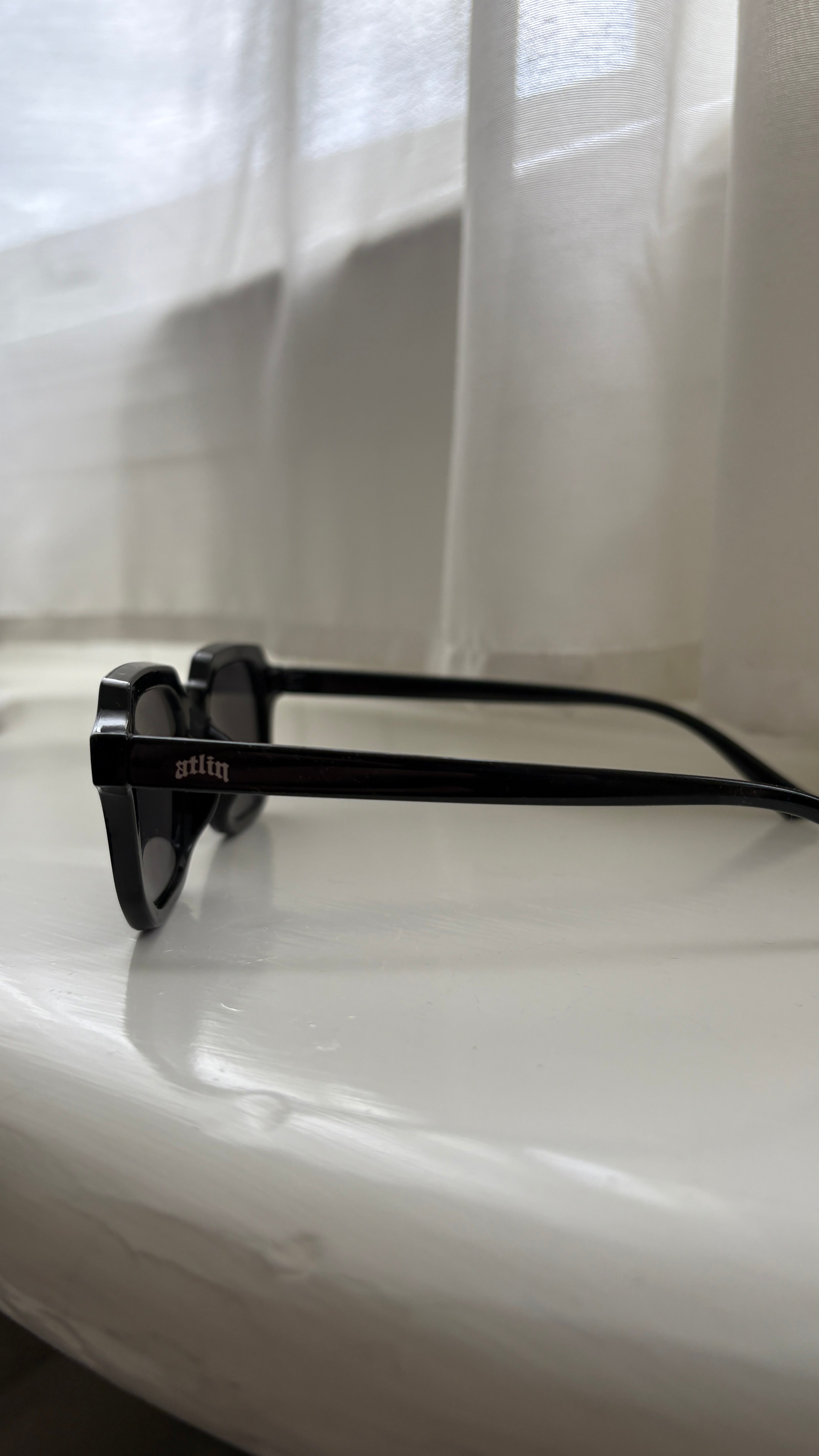NEO SHADES BLACK
