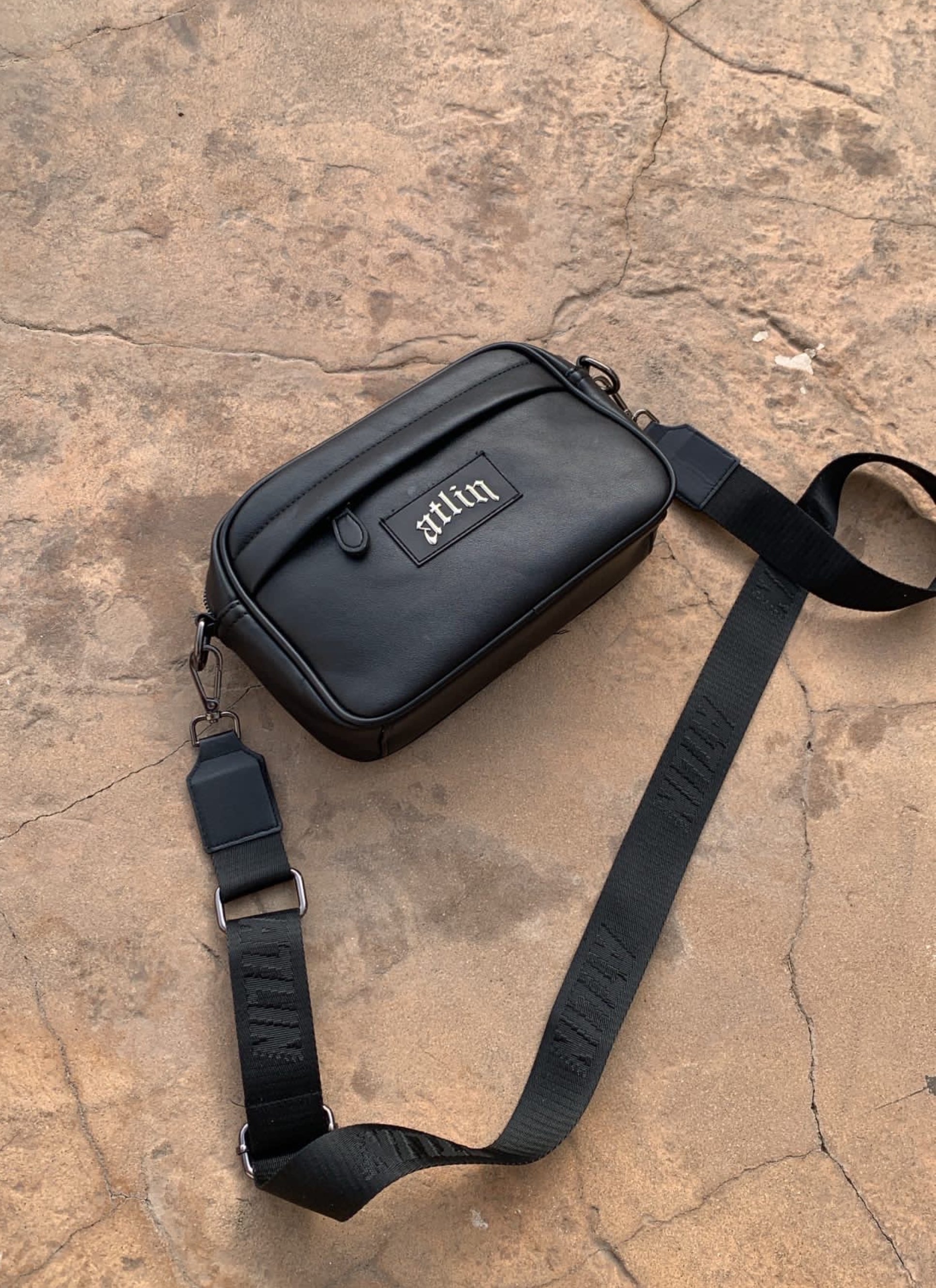 VEGAN LEATHER CROSSBODY BAG